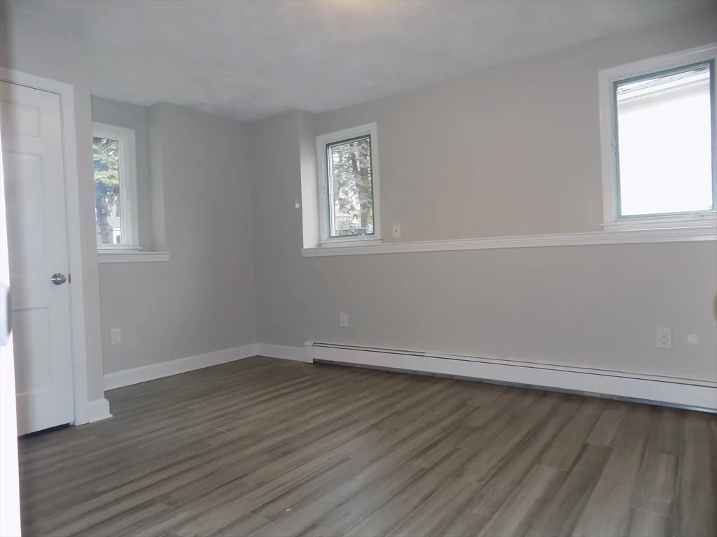 1 bed, 1 bath apartment for rent at 7 Kennedy Dr Unit B, Saugus — photo 10 of 13