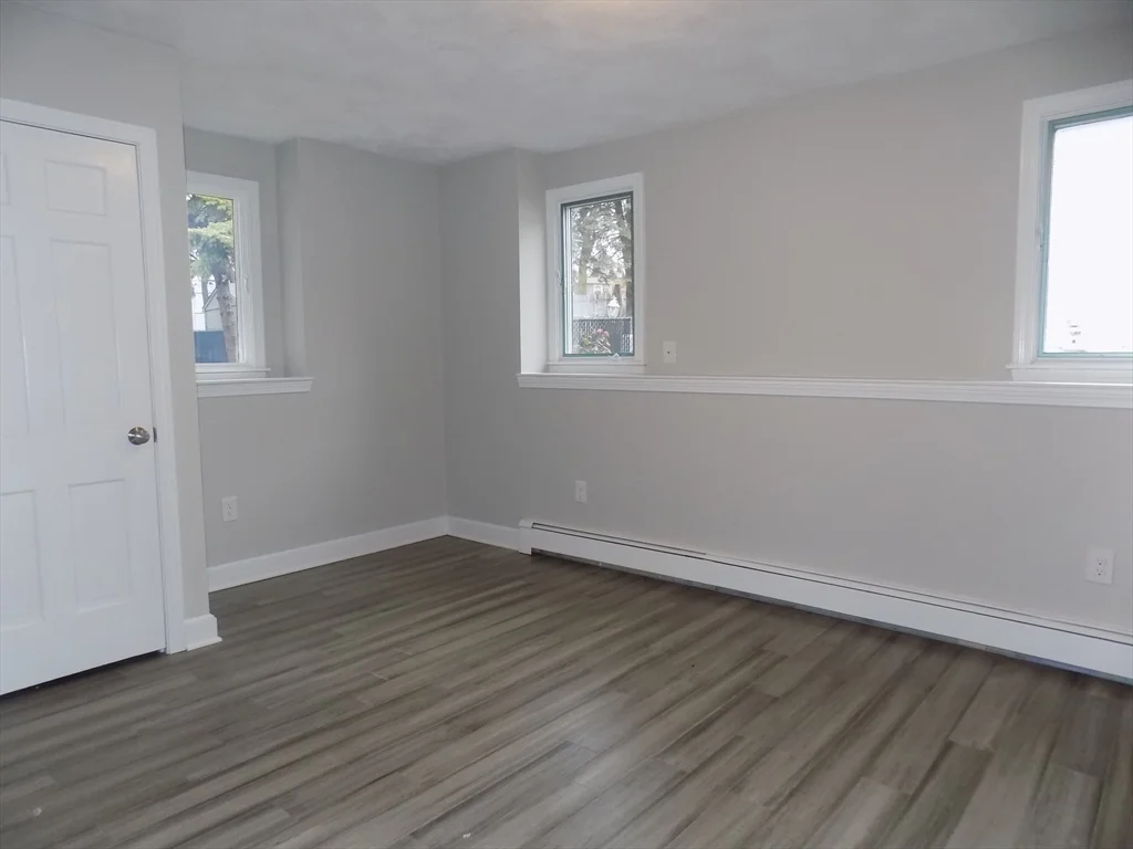 1 bed, 1 bath apartment for rent at 7 Kennedy Dr Unit B, Saugus — photo 9 of 13