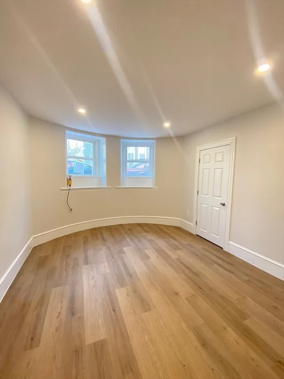 1 bed, 1 bath apartment for rent at 7 Kenney Unit A, Jamaica Plain — photo 5 of 8