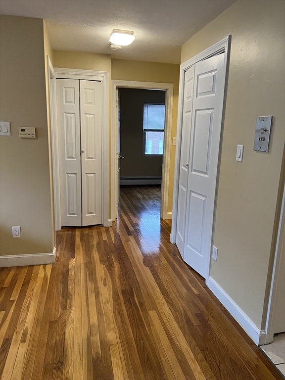 1 bed, 1 bath apartment for rent at 7 Kilby St Unit 8, Woburn — photo 1 of 4
