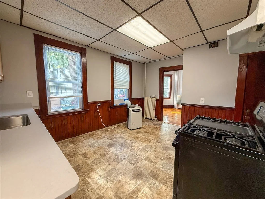 3 bed, 1 bath apartment for rent at 7 Lambert St Unit 7, Medford — photo 12 of 13