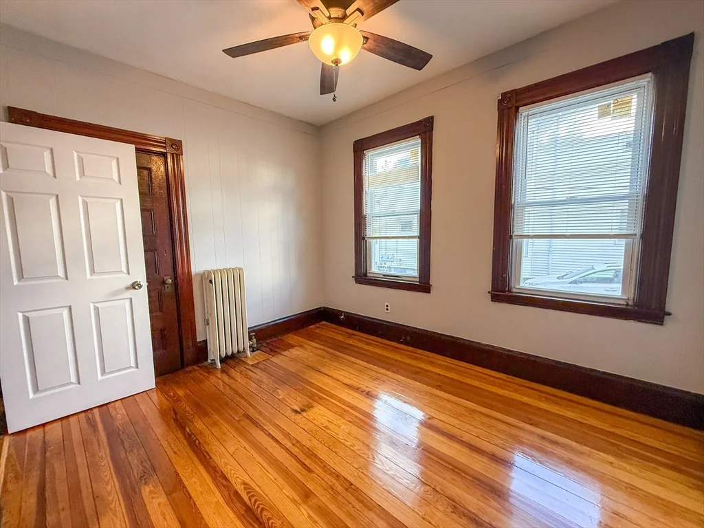 3 bed, 1 bath apartment for rent at 7 Lambert St Unit 7, Medford — photo 7 of 13