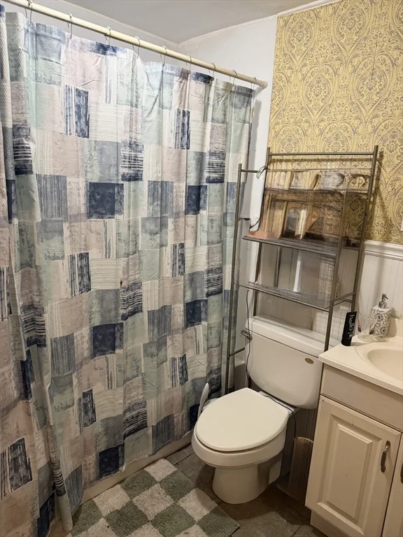 2 bed, 1 bath apartment for rent at 7 Lancelot Ct Unit 8, Salem — photo 6 of 7