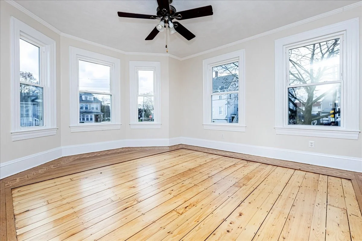 3 bed, 1 bath apartment for rent at 7 Lapham St Unit 7, Glenwood — photo 5 of 35