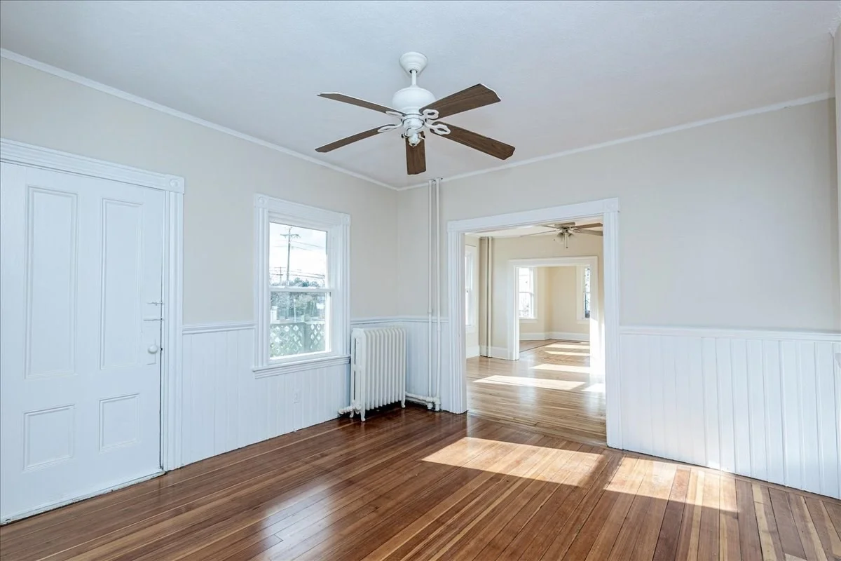 3 bed, 1 bath apartment for rent at 7 Lapham St Unit 7, Glenwood — photo 17 of 35