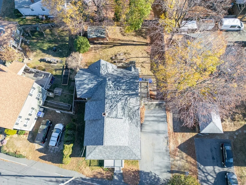 3 bed, 1 bath apartment for rent at 7 Leonard St Unit 2, Milford — photo 2 of 19