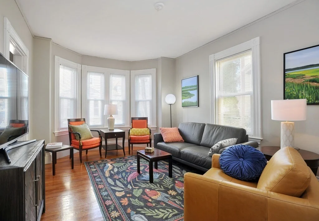 3 bed, 1 bath apartment for rent at 7 Lester Pl Unit 0, Jamaica Plain — photo 1 of 33