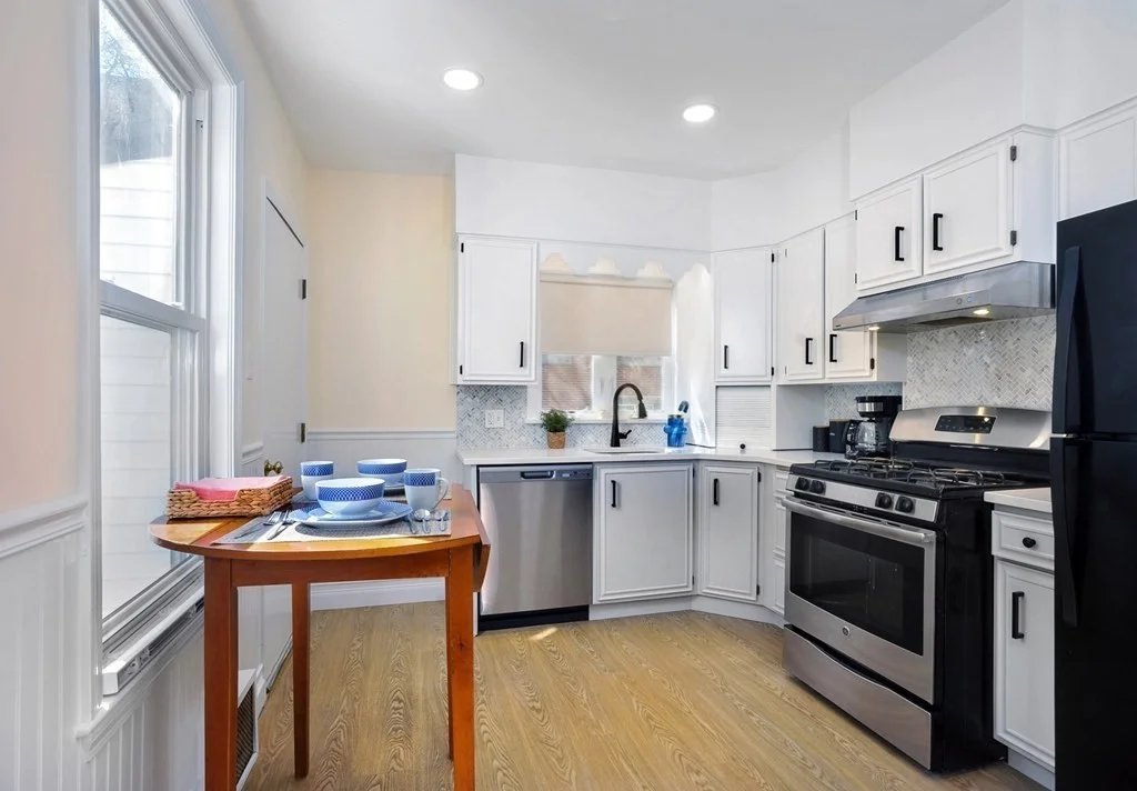 3 bed, 1 bath apartment for rent at 7 Lester Pl Unit 0, Jamaica Plain — photo 12 of 33