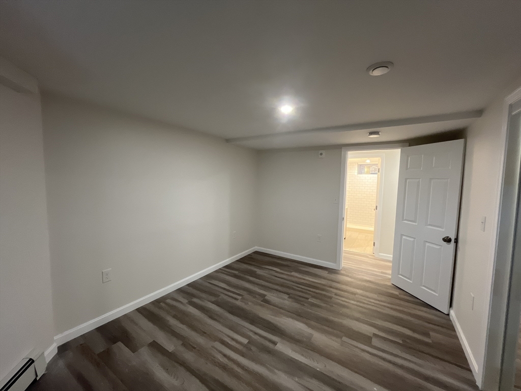 3 bed, 1 bath apartment for rent at 7 Lexington Ave Unit B, Hyde Park — photo 16 of 19
