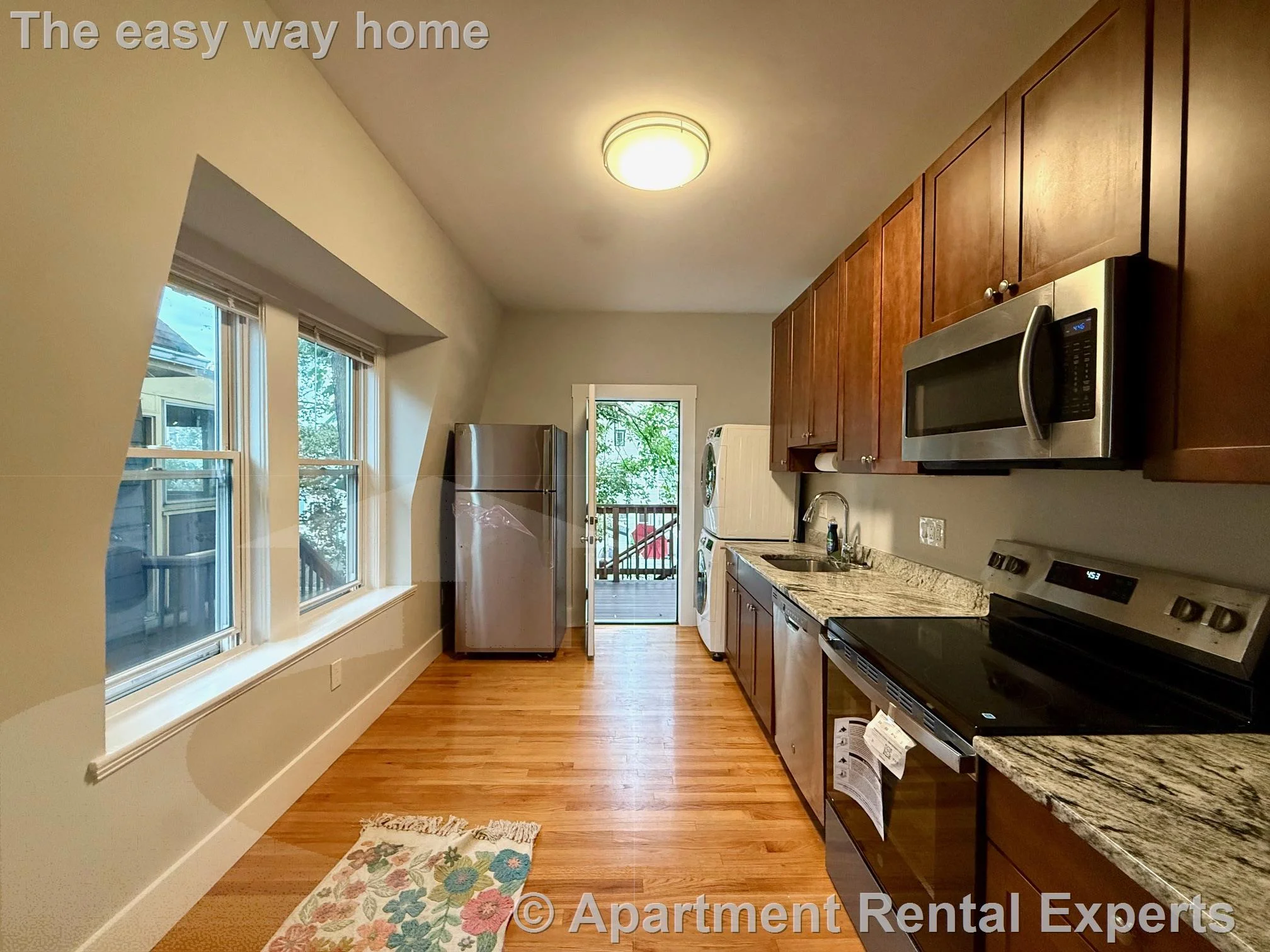 2 bed, 1 bath apartment for rent at 7 Leyden Ave Unit 2, Magoun Square — photo 3 of 12