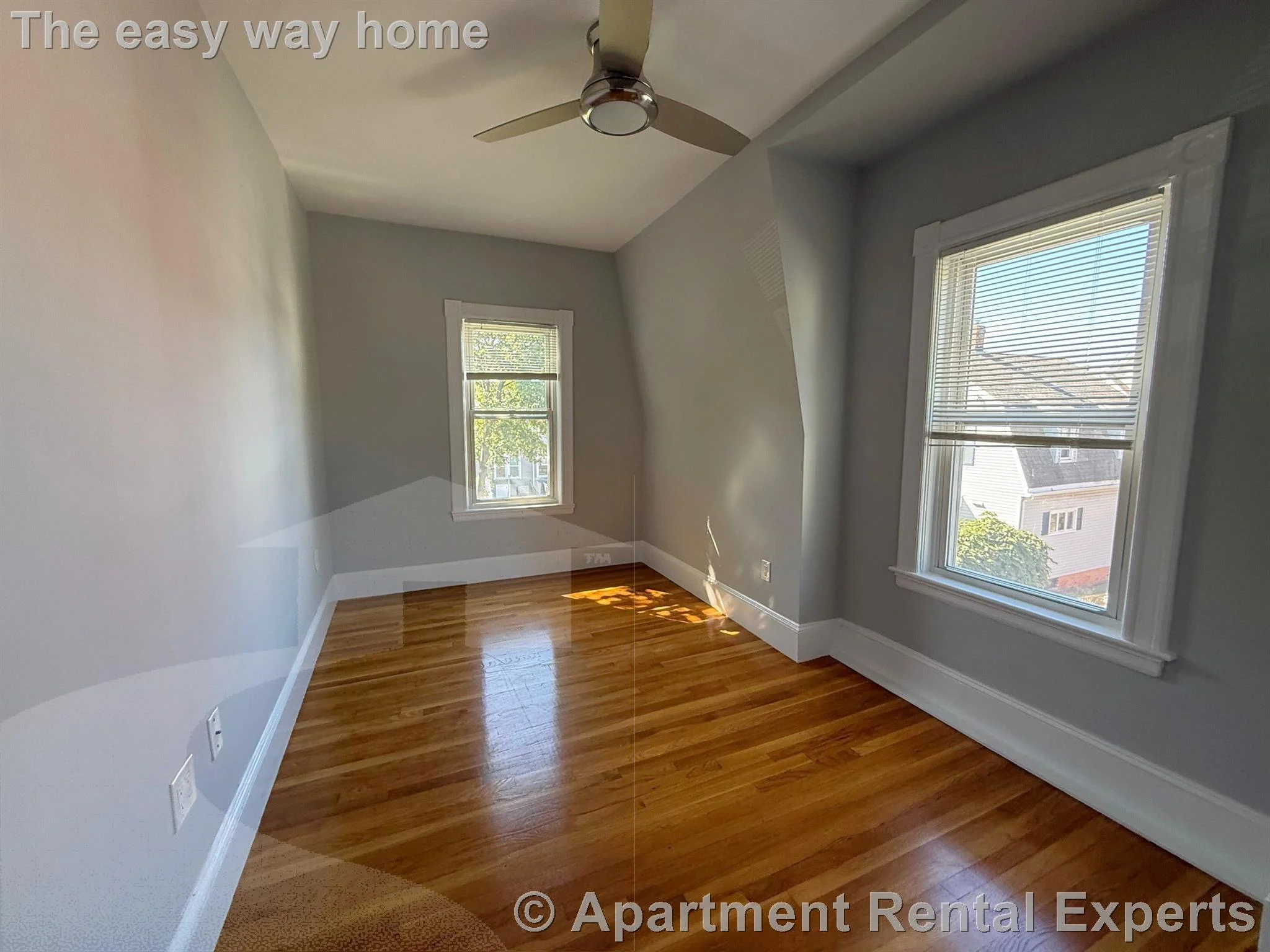 2 bed, 1 bath apartment for rent at 7 Leyden Ave Unit 2, Magoun Square — photo 5 of 12