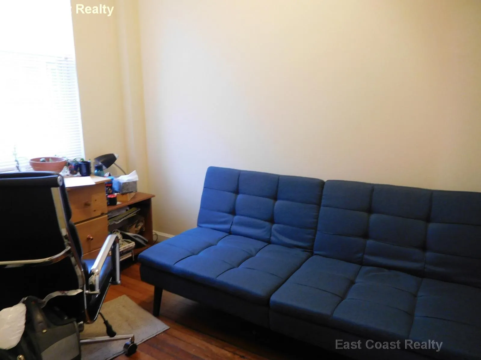 3 bed, 1 bath apartment for rent at 7 Lorraine Ter Unit 1, Brighton — photo 2 of 19