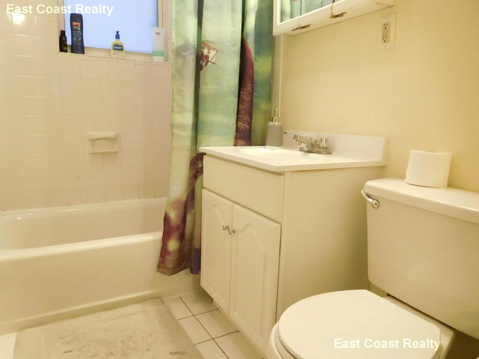 3 bed, 1 bath apartment for rent at 7 Lorraine Ter Unit 1, Brighton — photo 12 of 19