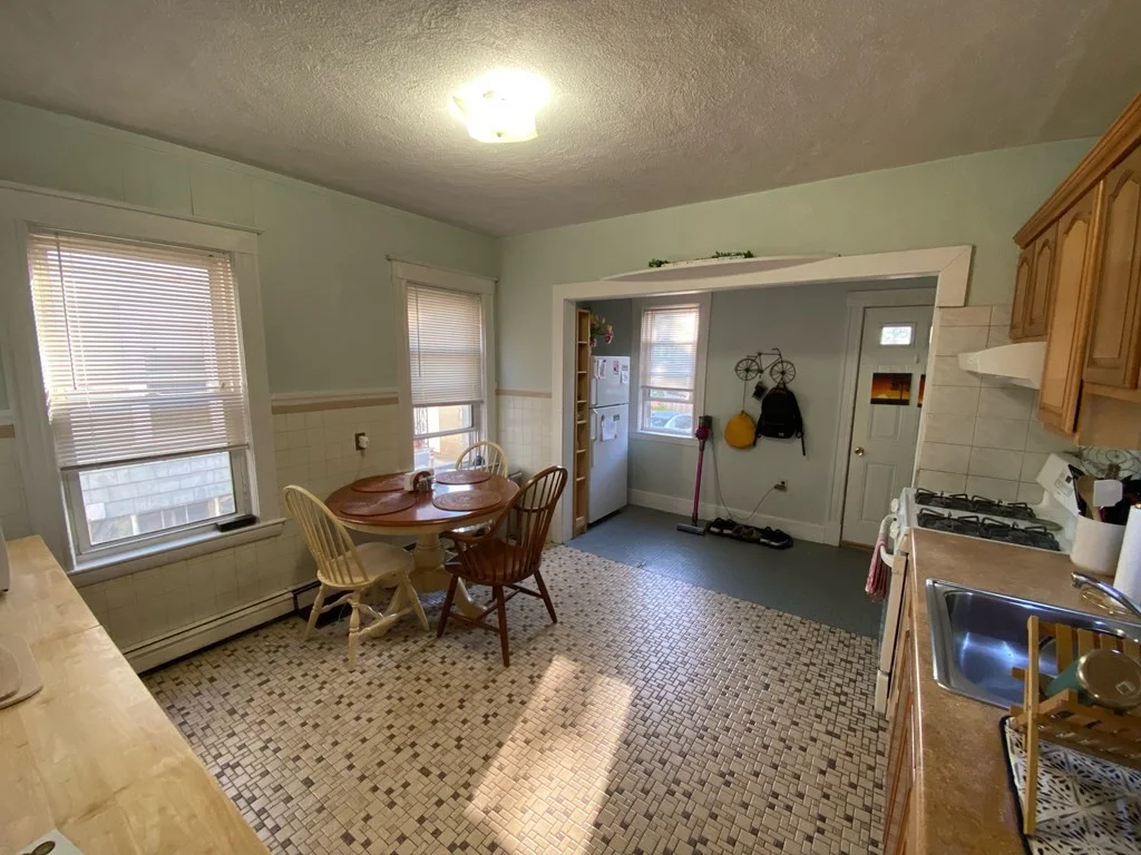 2 bed, 1 bath apartment for rent at 7 Lowden Ave Unit 1, Ball Square — photo 5 of 12