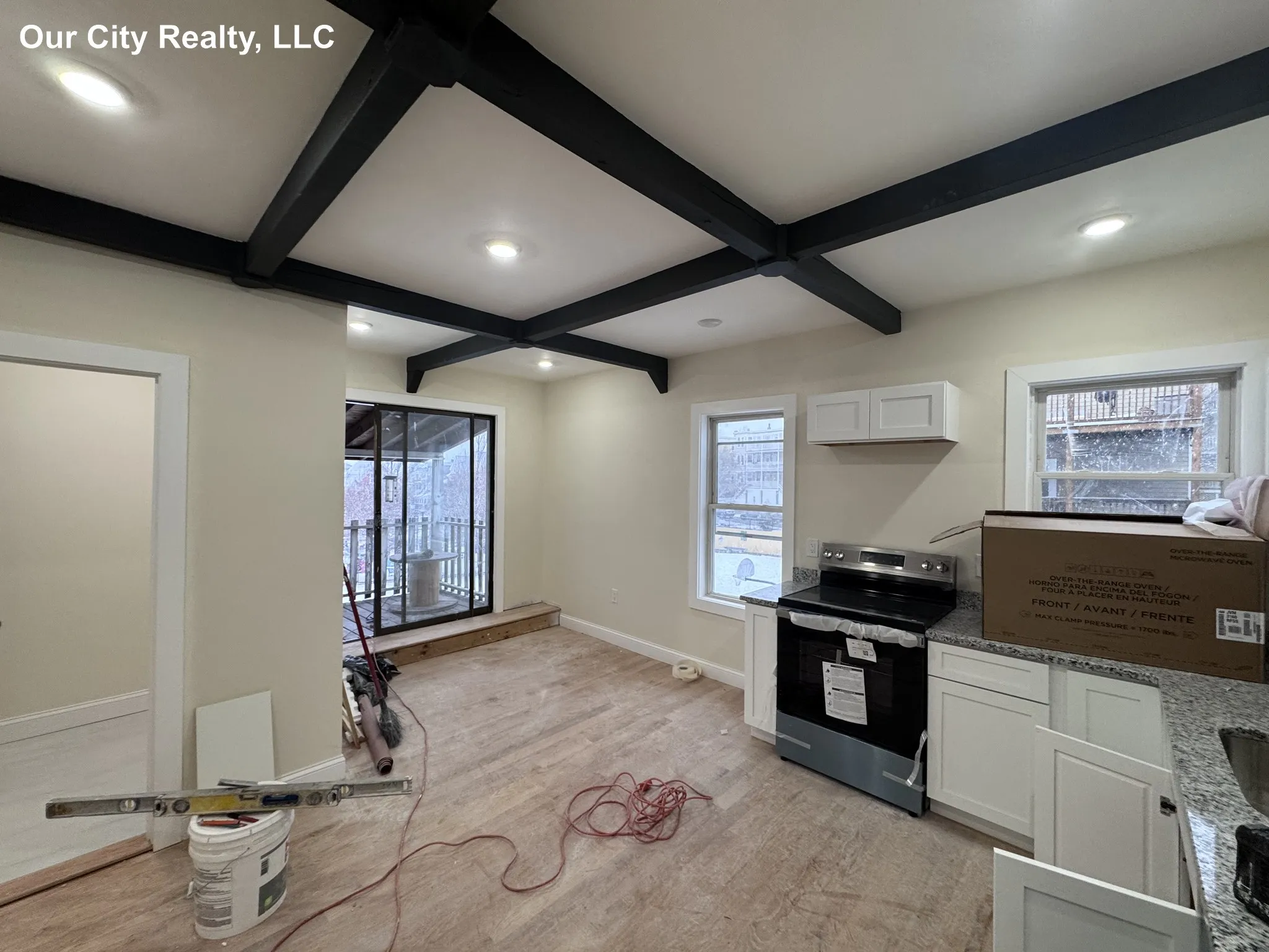 3 bed, 2 bath apartment for rent at 7 Lowell Circle Unit 3, Spring Hill — photo 4 of 21