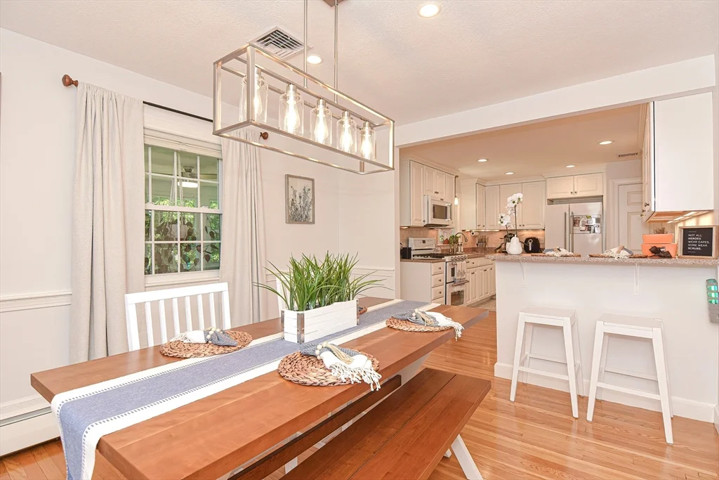 3 bed, 3 bath apartment for rent at 7 Lynch Ave, Dedham — photo 8 of 18
