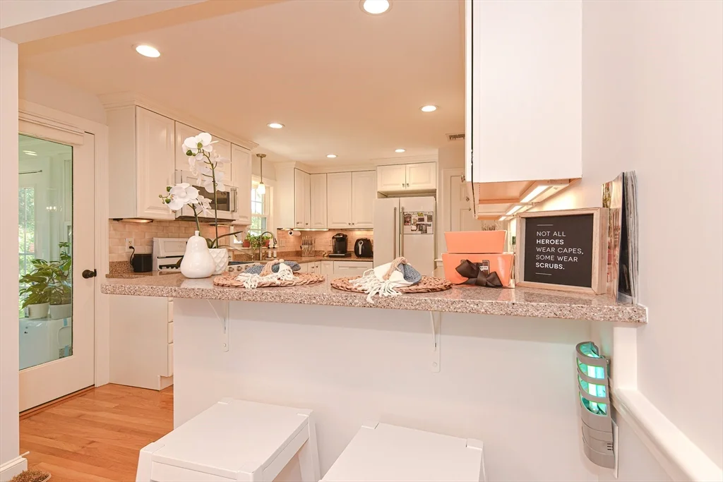 3 bed, 3 bath apartment for rent at 7 Lynch Ave, Dedham — photo 9 of 18