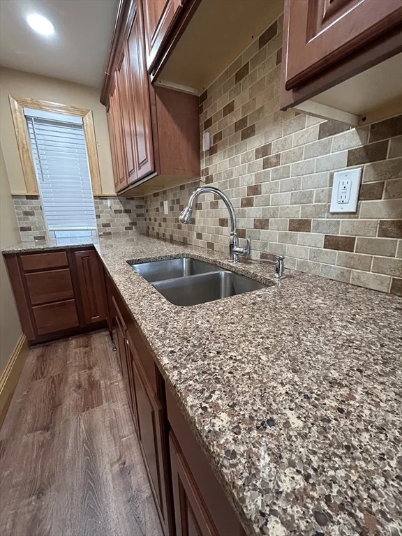 3 bed, 1 bath apartment for rent at 7 Lyon Unit 1, Worcester — photo 10 of 10