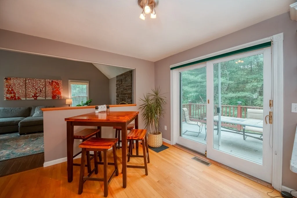 4 bed, 2 bath apartment for rent at 7 Magnolia Dr, Ayer — photo 6 of 42
