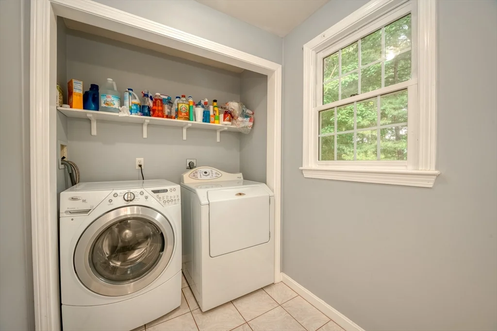 4 bed, 2 bath apartment for rent at 7 Magnolia Dr, Ayer — photo 34 of 42