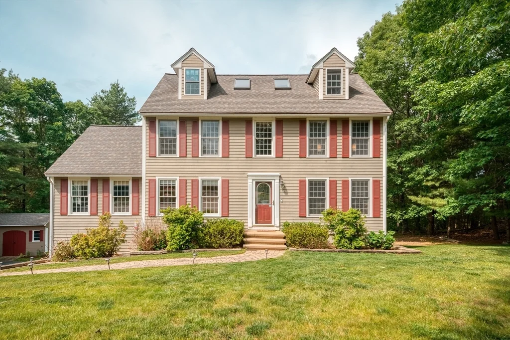 4 bed, 2 bath apartment for rent at 7 Magnolia Dr, Ayer