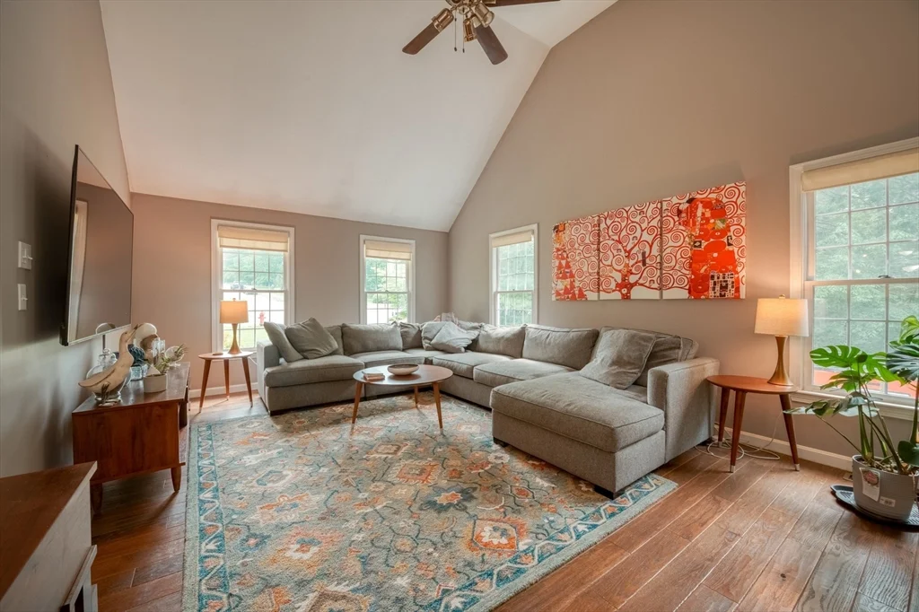 4 bed, 2 bath apartment for rent at 7 Magnolia Dr, Ayer — photo 10 of 42