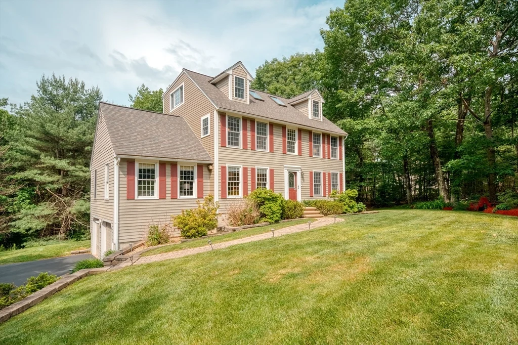 4 bed, 2 bath apartment for rent at 7 Magnolia Dr, Ayer — photo 35 of 42