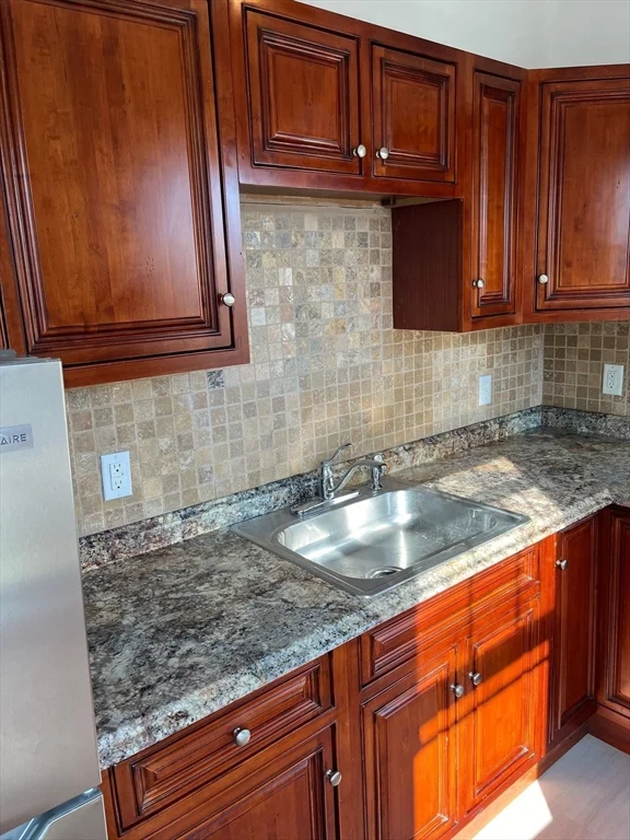 Studio bed, 1 bath apartment for rent at 7 Main St Unit 10, Foxboro — photo 1 of 7