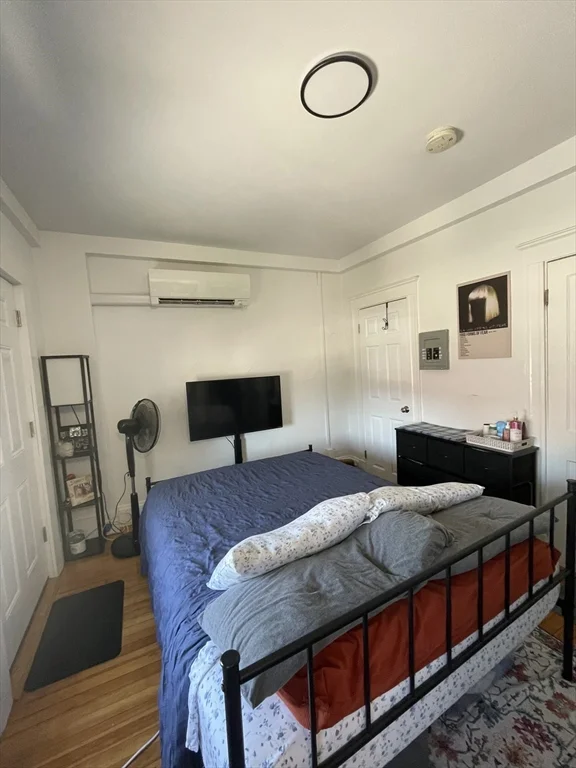 Studio bed, 1 bath apartment for rent at 7 Main St Unit 10, Foxboro — photo 2 of 5