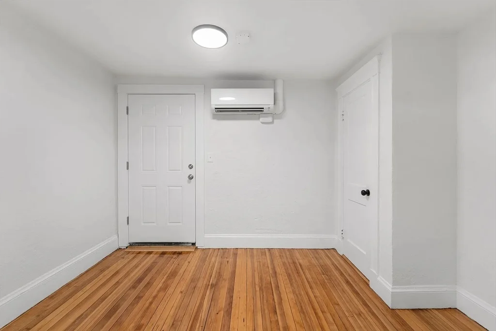 1 bed, 1 bath apartment for rent at 7 Main St Unit 12, Foxboro — photo 5 of 10