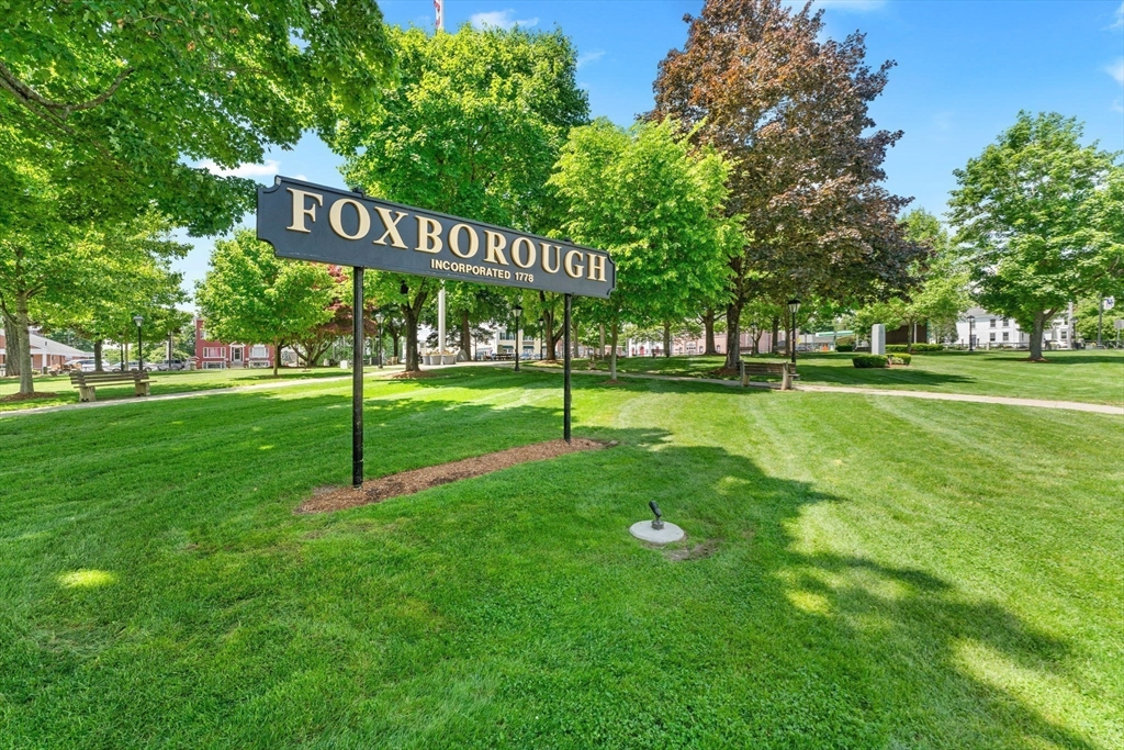 Studio bed, 1 bath apartment for rent at 7 Main St Unit 15, Foxboro — photo 10 of 16