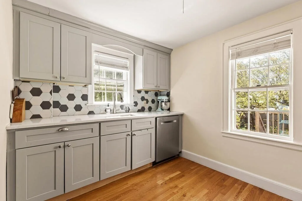 3 bed, 1 bath apartment for rent at 7 Marrigan St Unit 1, East Arlington — photo 8 of 27