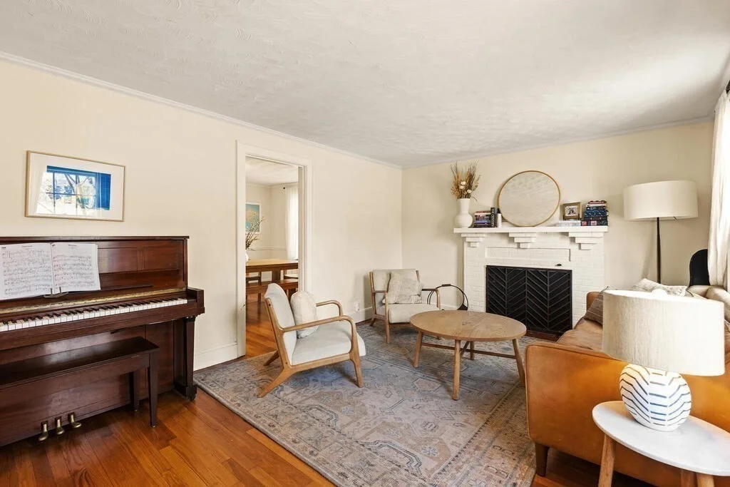 3 bed, 1 bath apartment for rent at 7 Marrigan St Unit 1, East Arlington — photo 5 of 27