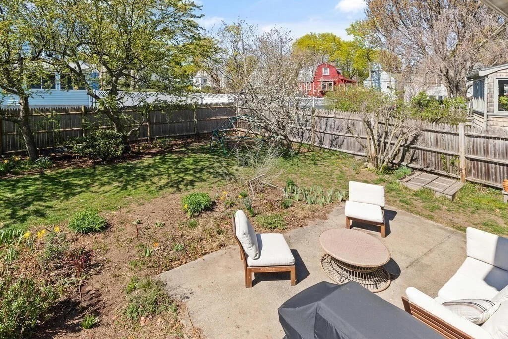3 bed, 1 bath apartment for rent at 7 Marrigan St Unit 1, East Arlington — photo 23 of 27