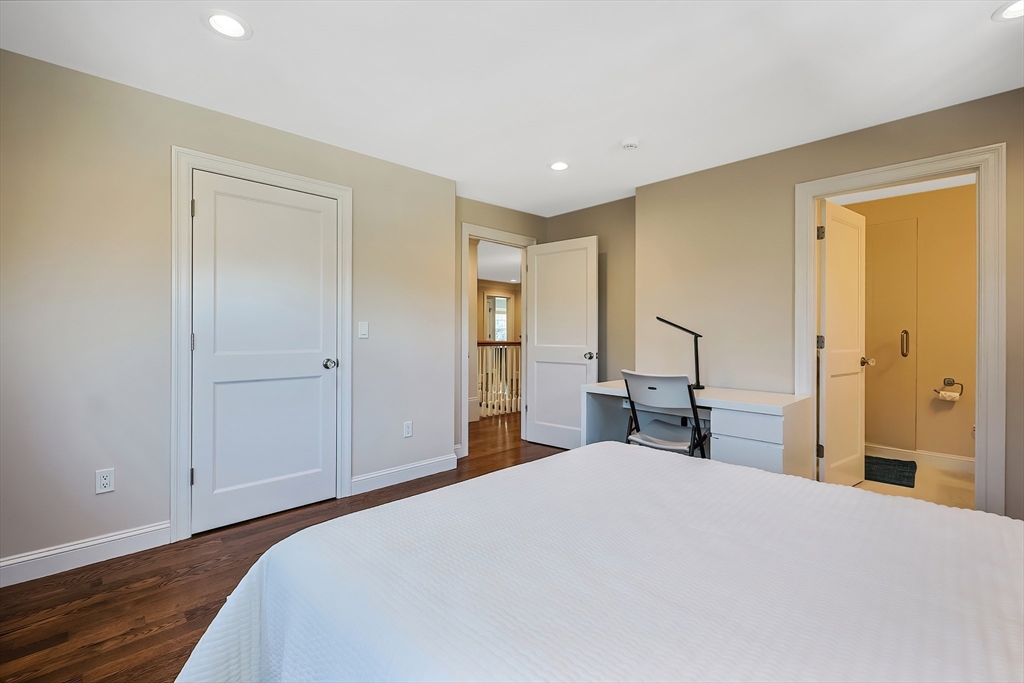 5 bed, 4+ bath apartment for rent at 7 Marshall Rd, Wellesley — photo 34 of 42
