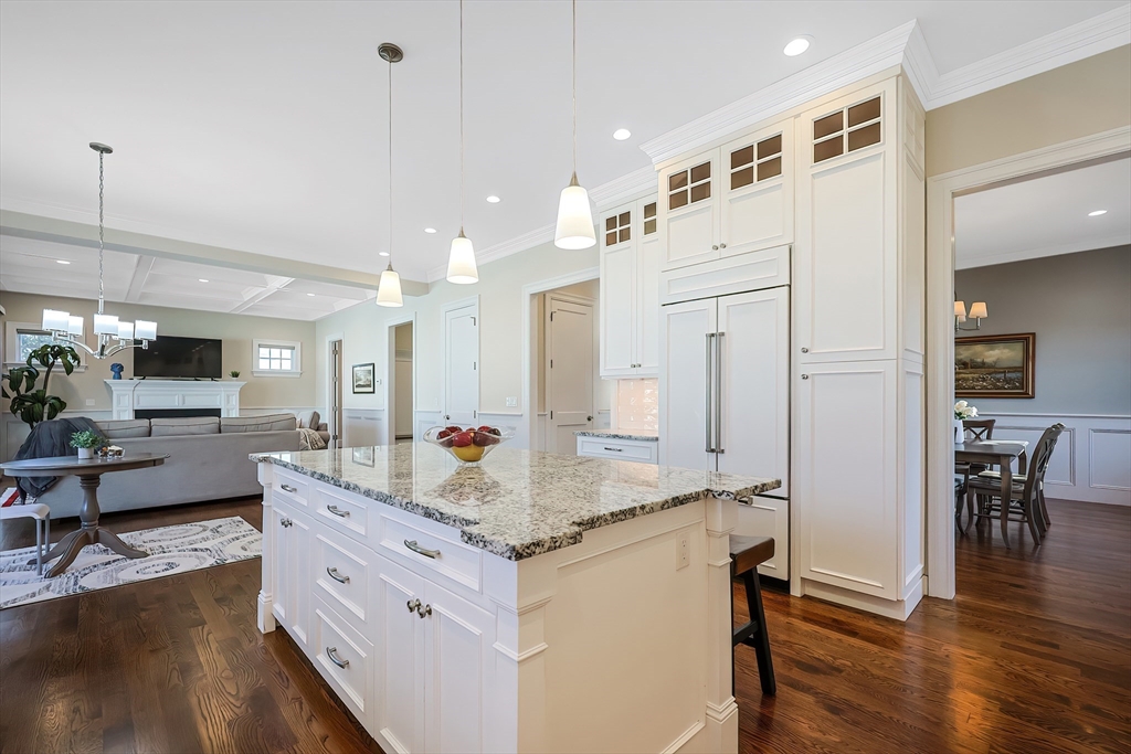 5 bed, 4+ bath apartment for rent at 7 Marshall Rd, Wellesley — photo 11 of 42