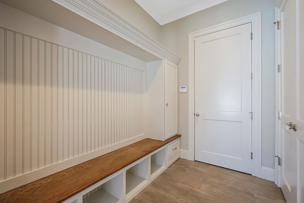 5 bed, 4+ bath apartment for rent at 7 Marshall Rd, Wellesley — photo 18 of 42