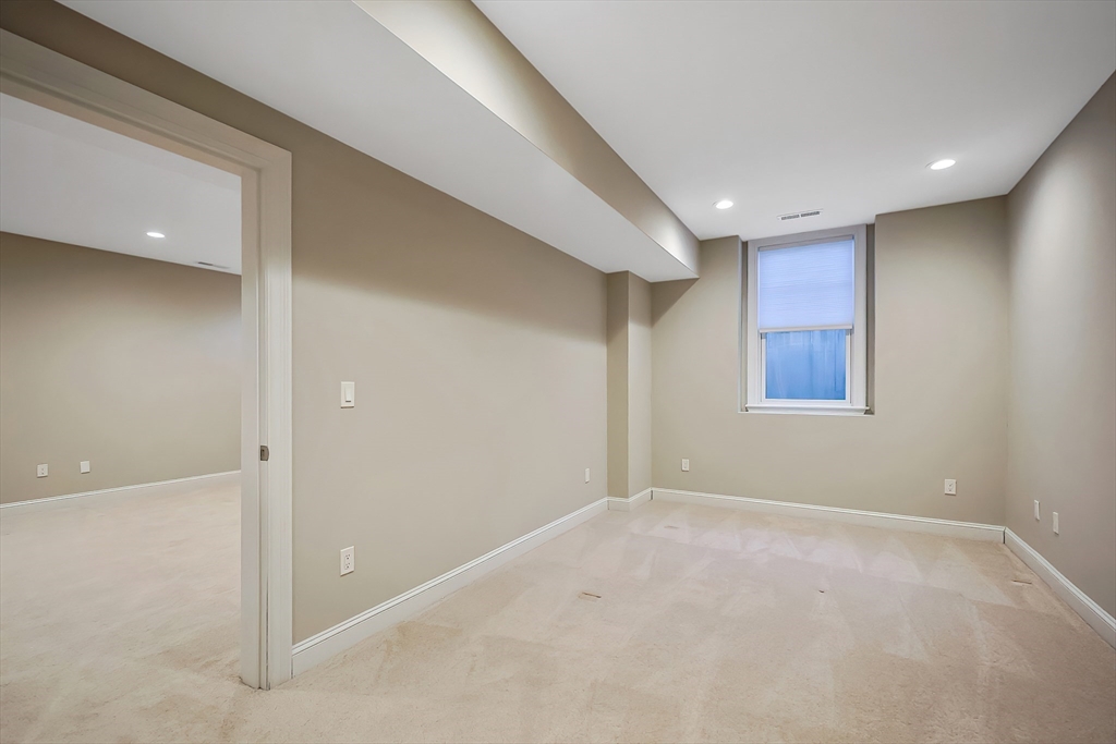5 bed, 4+ bath apartment for rent at 7 Marshall Rd, Wellesley — photo 40 of 42