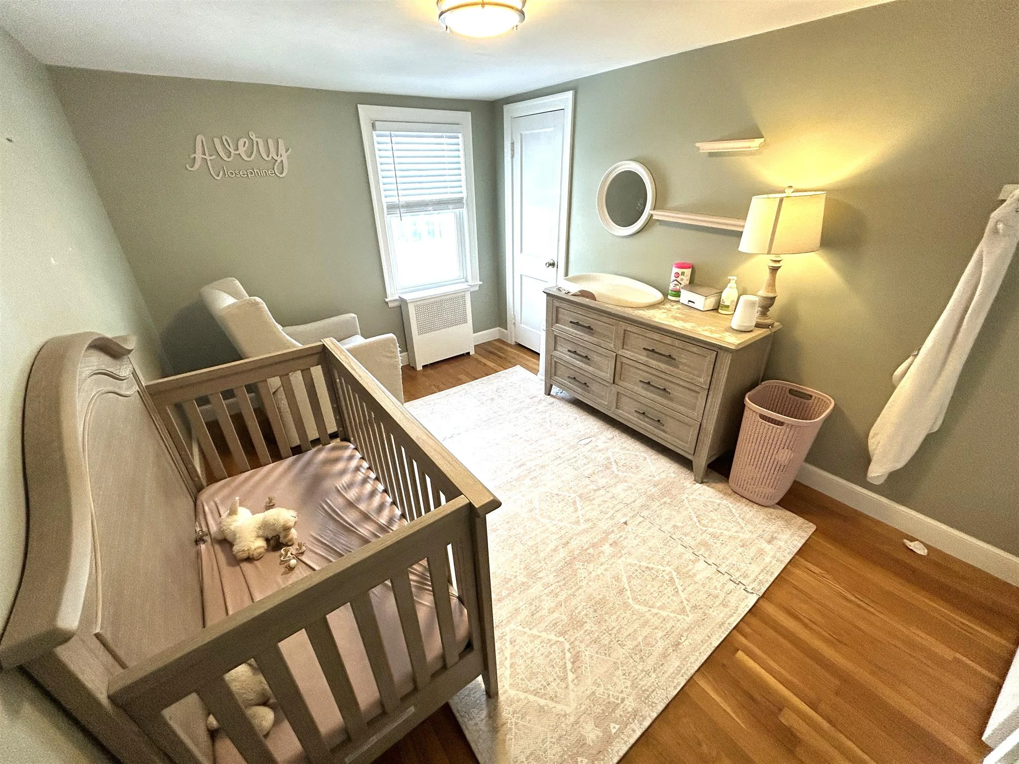 3 bed, 1 bath apartment for rent at 7 Maynard St Unit 7, Medford — photo 7 of 11