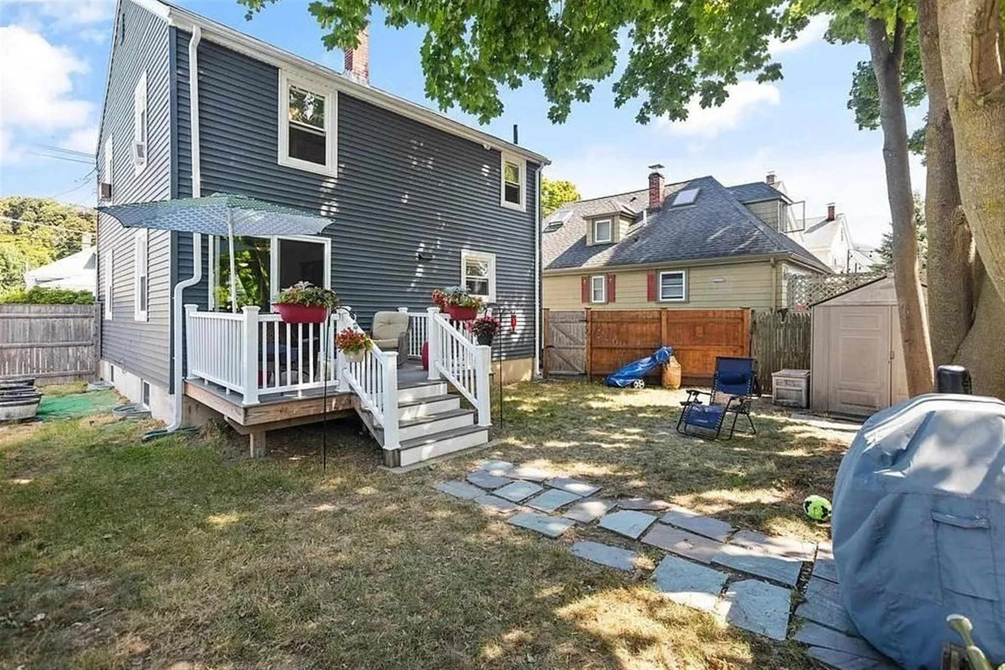 3 bed, 1 bath apartment for rent at 7 Maynard St Unit 7, Medford — photo 10 of 11