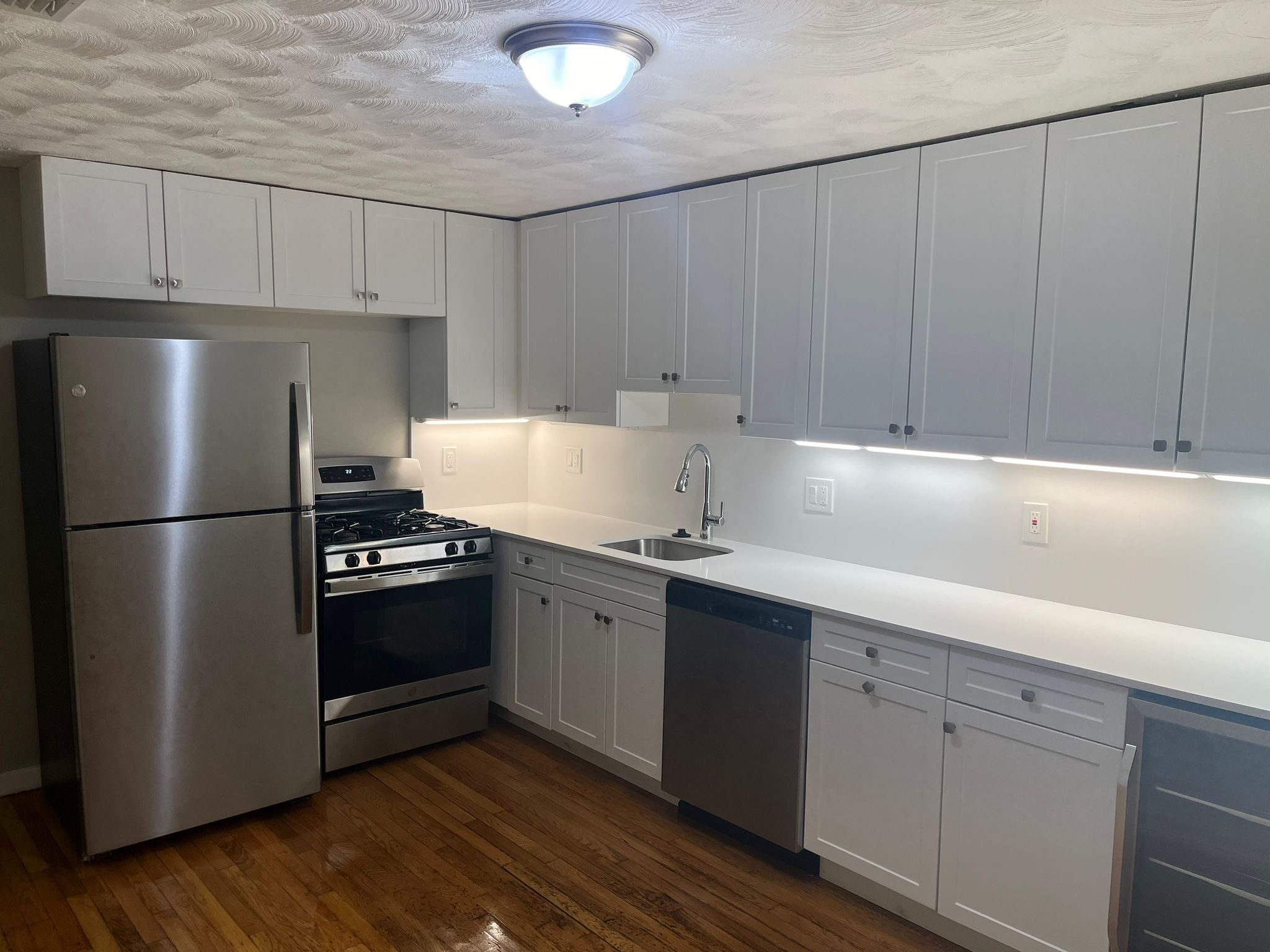 2 bed, 2 bath apartment for rent at 7 Medford St Unit 1, Chelsea
