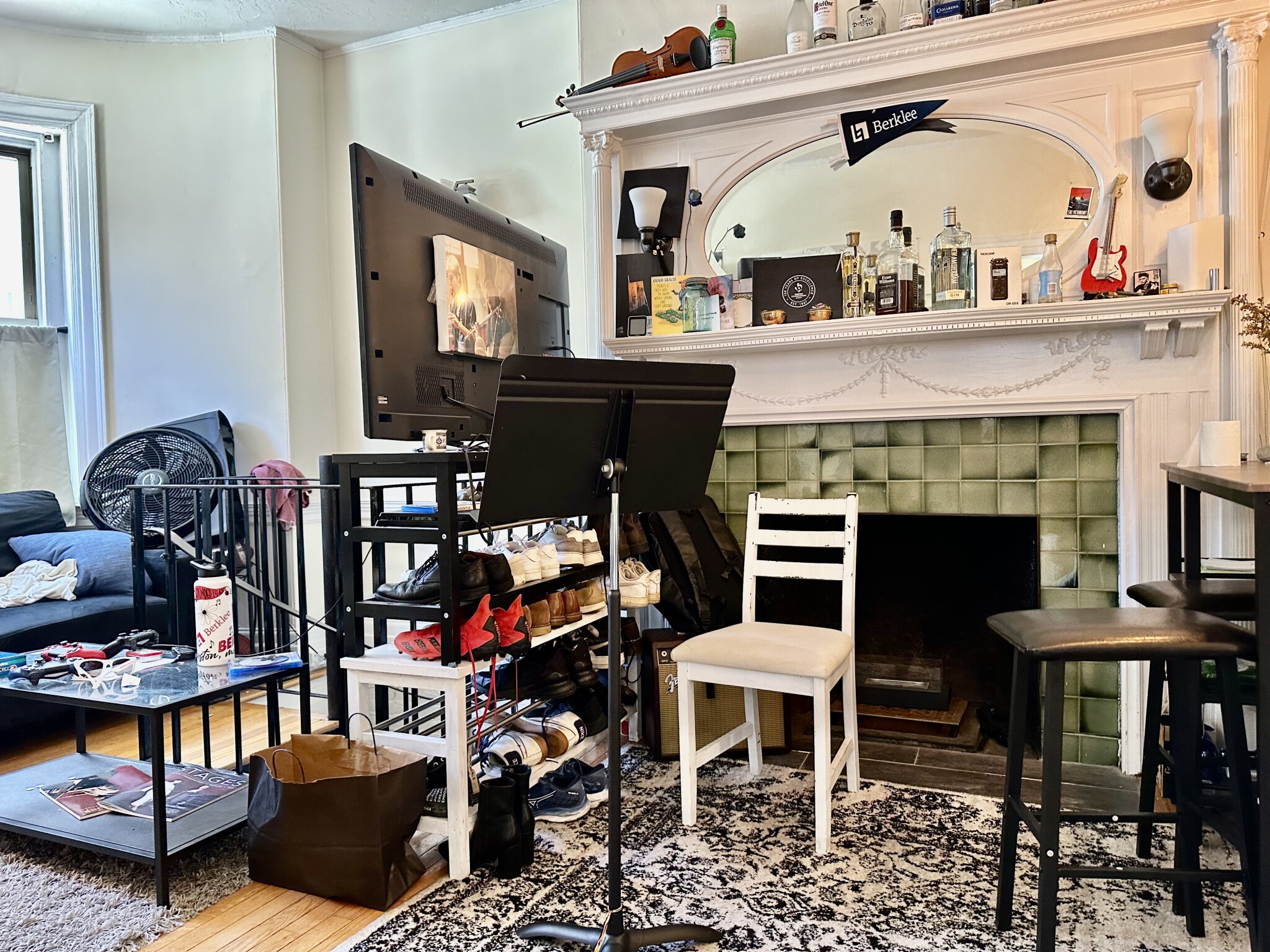 2 bed, 1 bath apartment for rent at 7 Miner St Unit 1A, Fenway