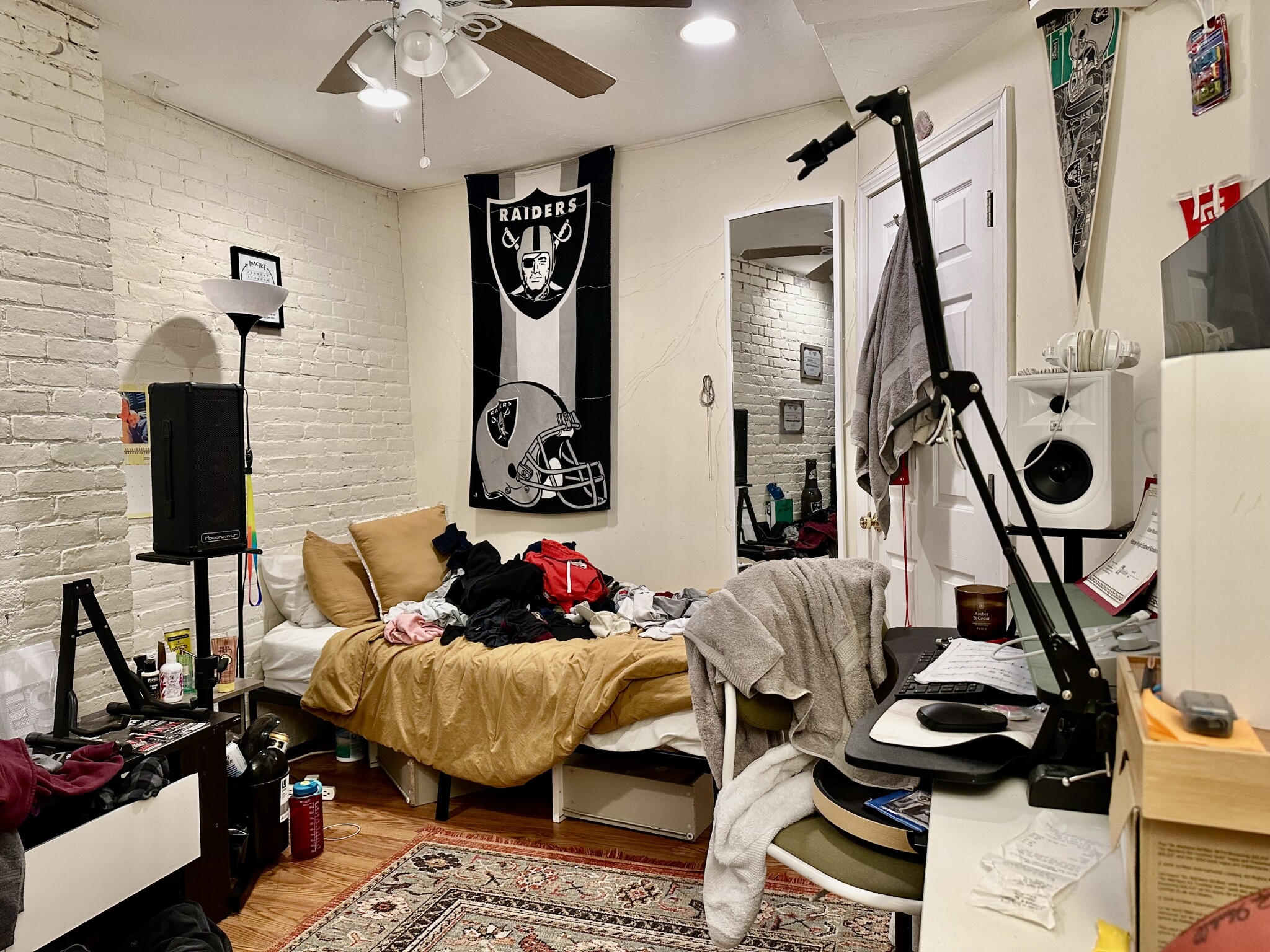 2 bed, 1 bath apartment for rent at 7 Miner St Unit 1A, Fenway — photo 4 of 21