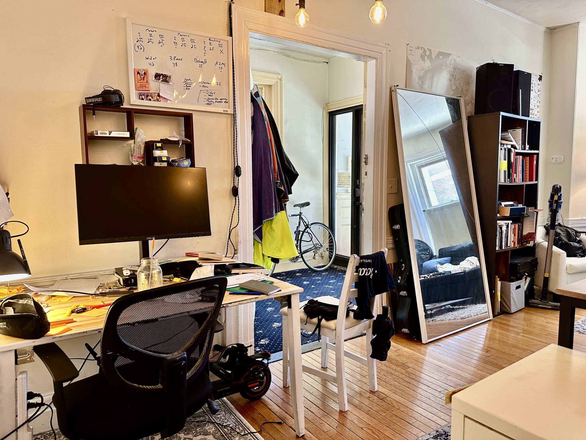 2 bed, 1 bath apartment for rent at 7 Miner St Unit 1A, Fenway — photo 12 of 21