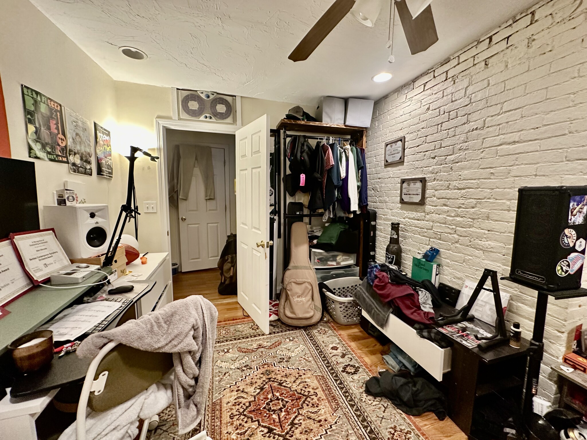 2 bed, 1 bath apartment for rent at 7 Miner St Unit 1A, Fenway — photo 6 of 21