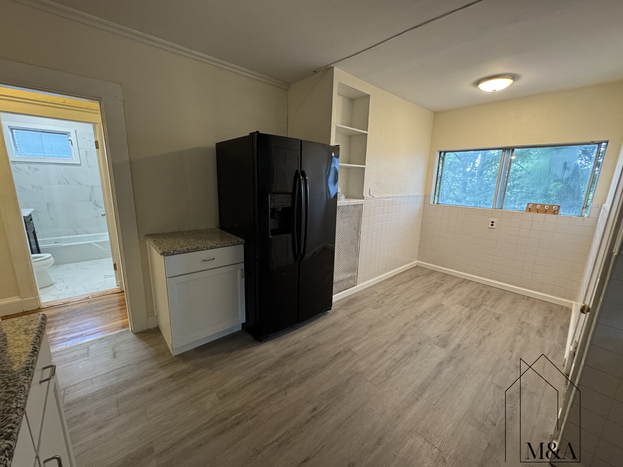 3 bed, 2 bath apartment for rent at 7 Monastery Rd Unit 1, Brighton — photo 2 of 11