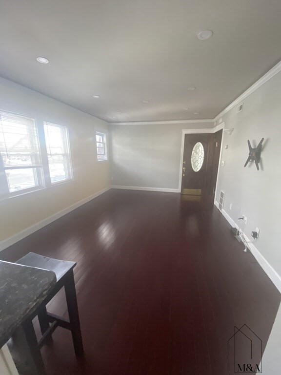 3 bed, 2 bath apartment for rent at 7 Monastery Rd Unit 3, Brighton — photo 7 of 14