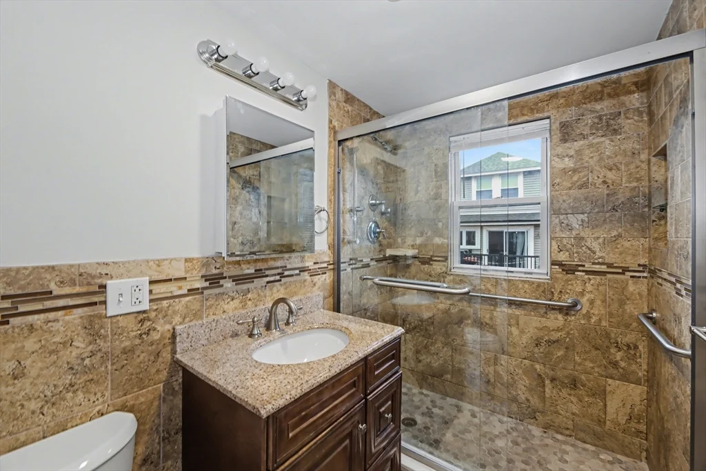 4 bed, 2 bath apartment for rent at 7 Moraine St Unit 2, Jamaica Plain — photo 23 of 29