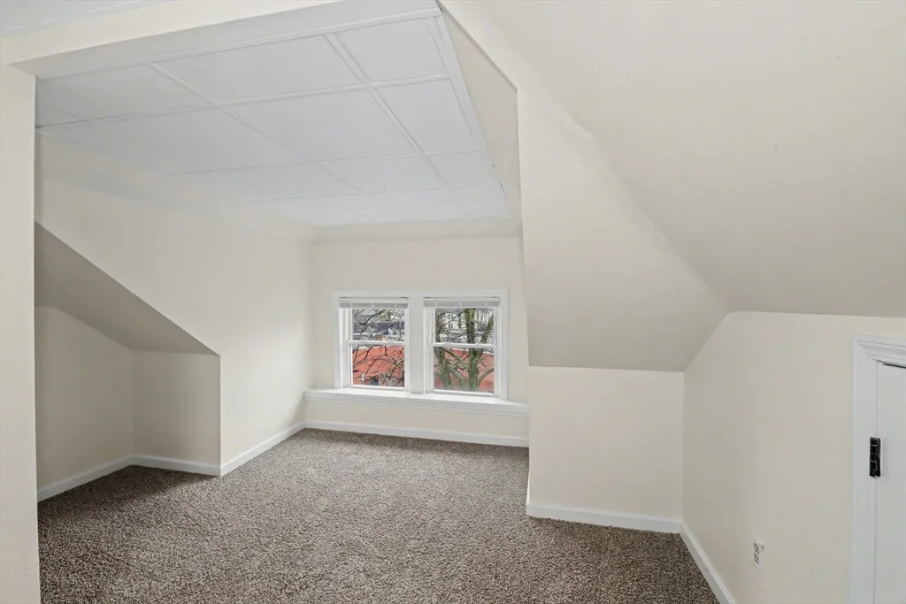 4 bed, 2 bath apartment for rent at 7 Moraine St Unit 2, Jamaica Plain — photo 29 of 29