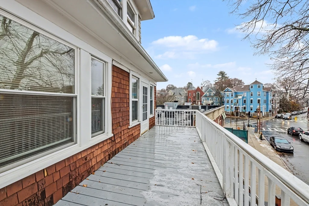 4 bed, 2 bath apartment for rent at 7 Moraine St Unit 2, Jamaica Plain — photo 10 of 29